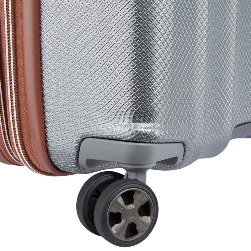 Delsey St Tropez 24 Expandable Spinner 18