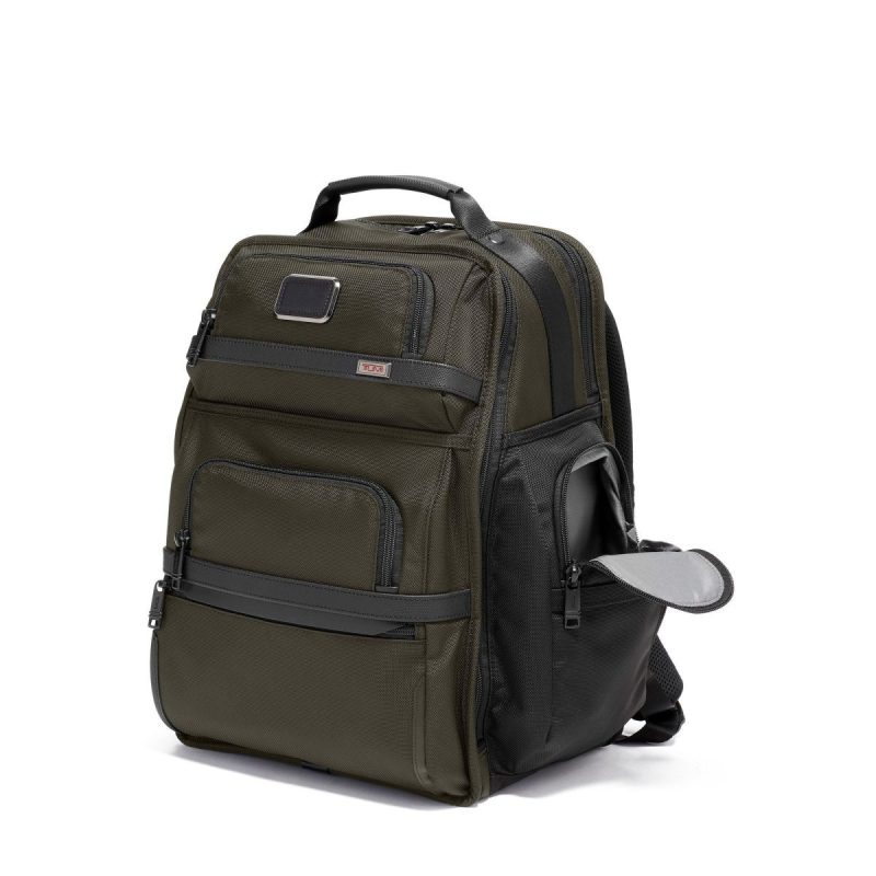 TUMI Alpha 3 Brief Pack 8