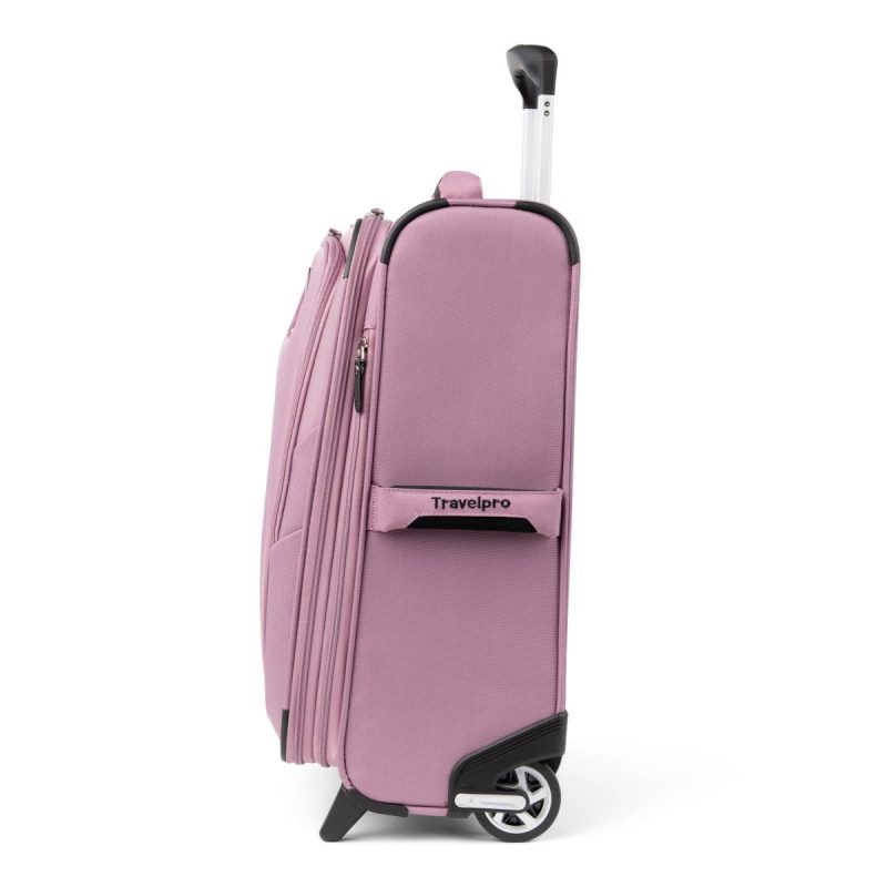 Travelpro Maxlite 5 Lightweight International Expandable Carry On Rollaboard 22