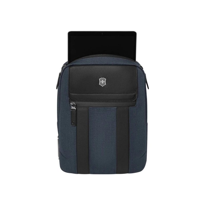 Victorinox Architecture Urban2 Crossbody 4