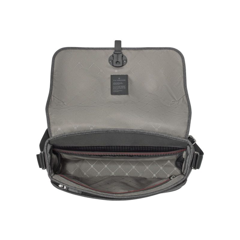 Victorinox Architecture Urban2 Messenger 11