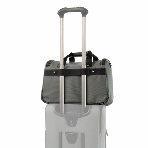 travelpro crew versapack carry on deluxe tote 9