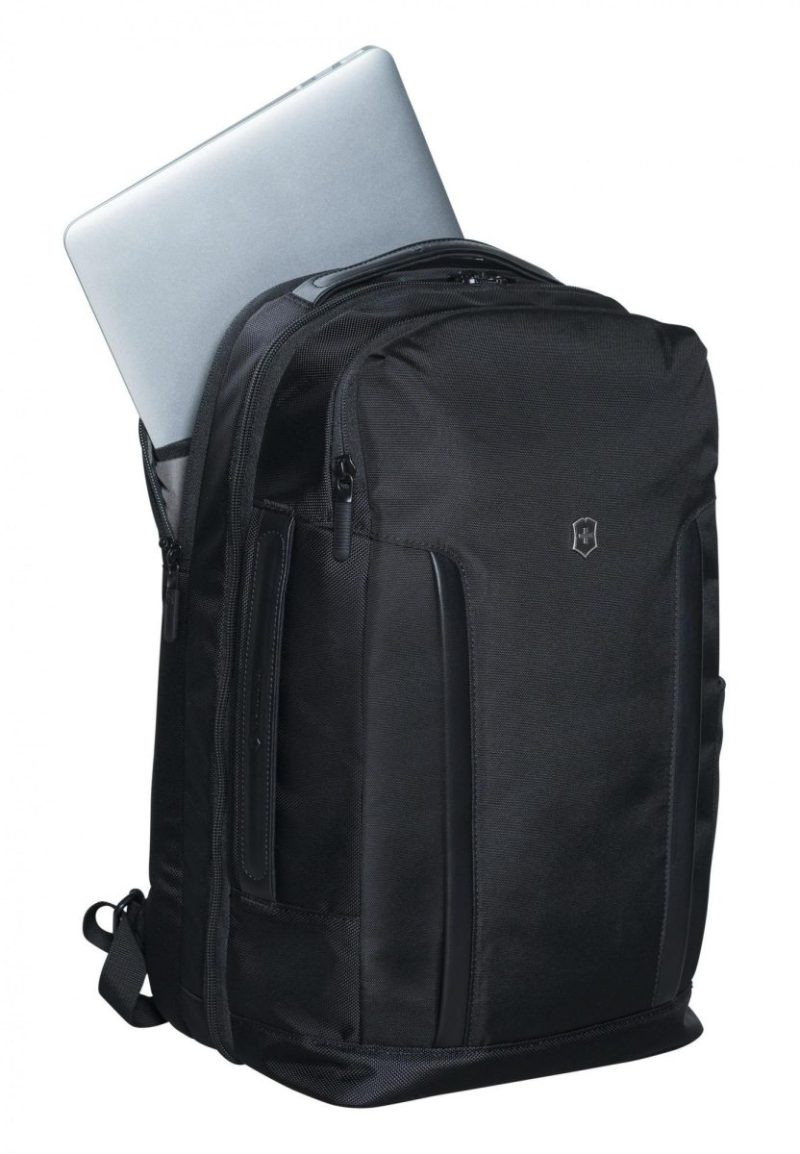 victorinox altmont professional deluxe travel laptop backpack 2